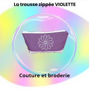 La trousse zippée violette classique et pratique